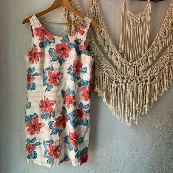 Vintage Dresses & Skirts - 100% Silk Y2K Floral Dress